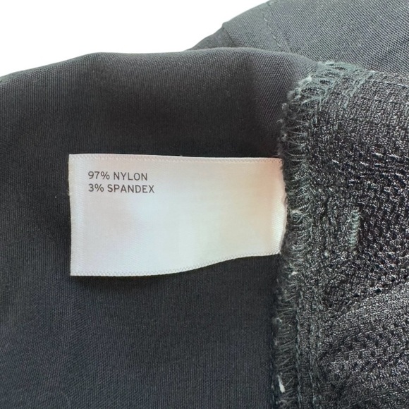 Duluth Flex Dry on the Fly Shorts - Picture 4 of 5